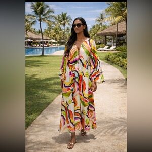 H&M Limited edition collection 2024
Kaftan dress size S.